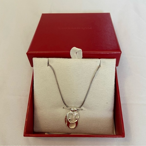 Red Envelope  Sterling Silver Family Necklace 18 inch chain New in Box - Picture 1 of 5